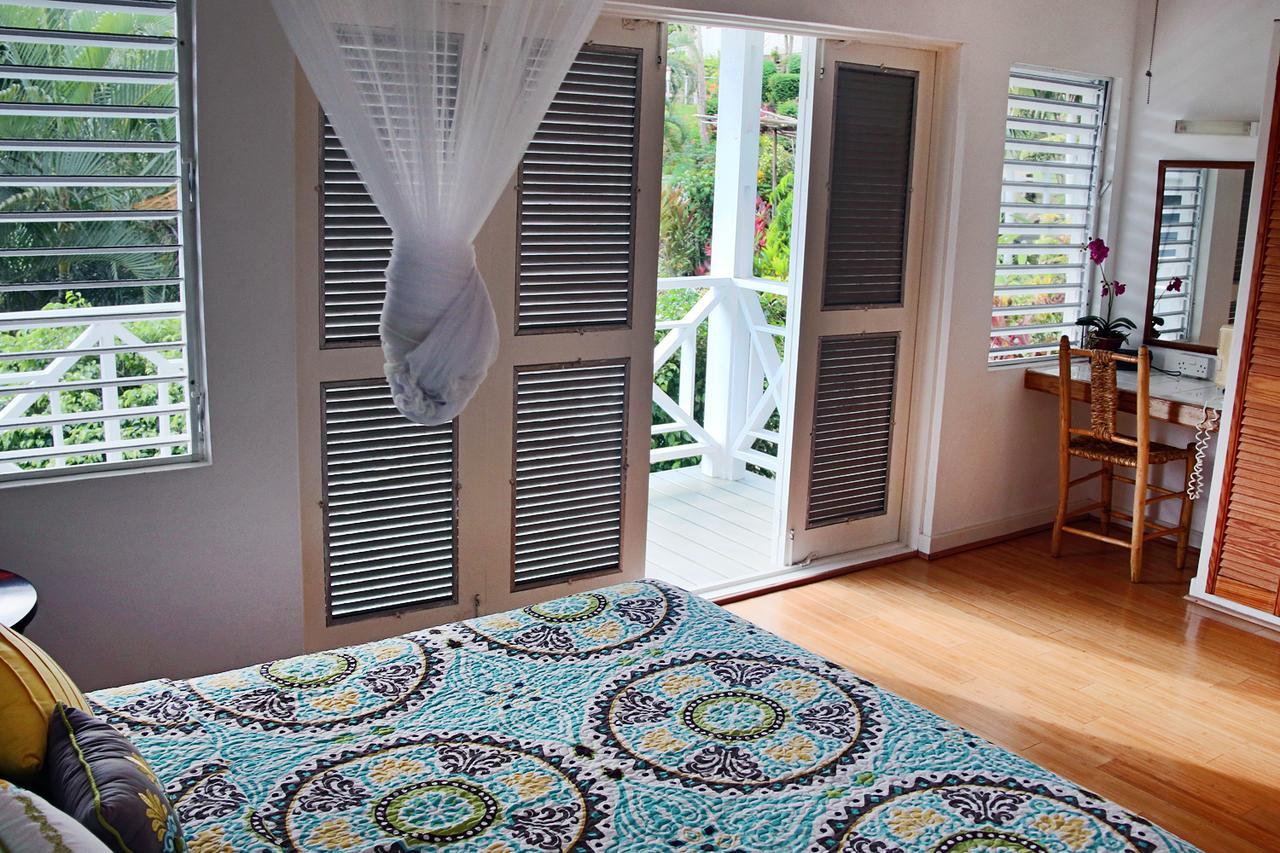 Oasis Marigot Hotel ภายนอก รูปภาพ